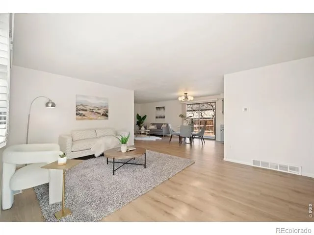 1217 Hunter Court Longmont, CO 80501