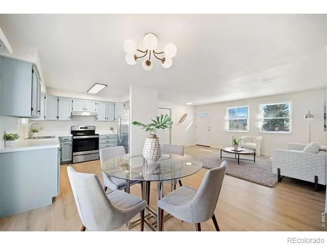 1217 Hunter Court Longmont, CO 80501