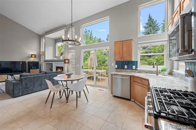 9868 Sylvestor Road Highlands Ranch, CO 80129
