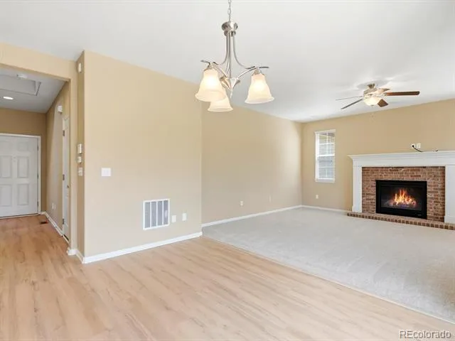 7181 S Oak Hill Circle Aurora, CO 80016