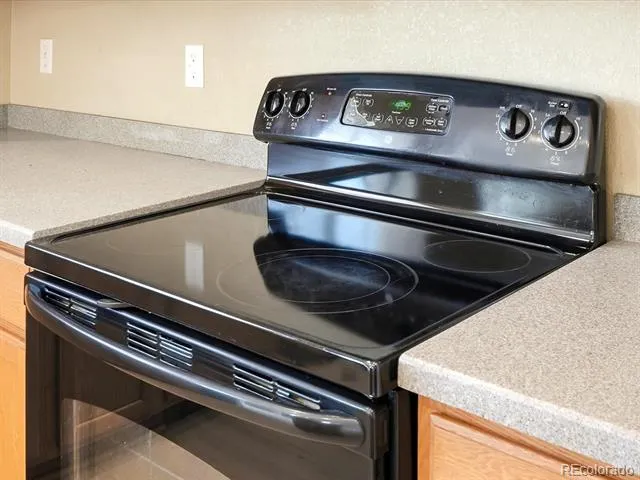 7181 S Oak Hill Circle Aurora, CO 80016