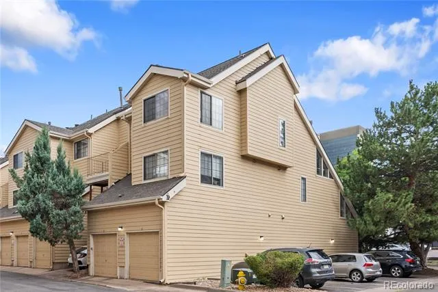 910 S Dahlia Street #A Denver, CO 80246