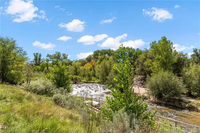 910 S Dahlia Street #A Denver, CO 80246