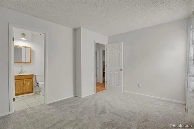 18937 E Kent Circle Aurora, CO 80013