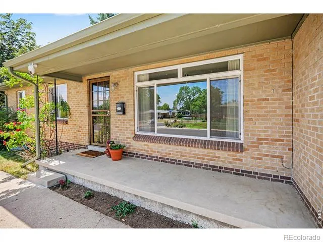 6120 W Arkansas Avenue Lakewood, CO 80232