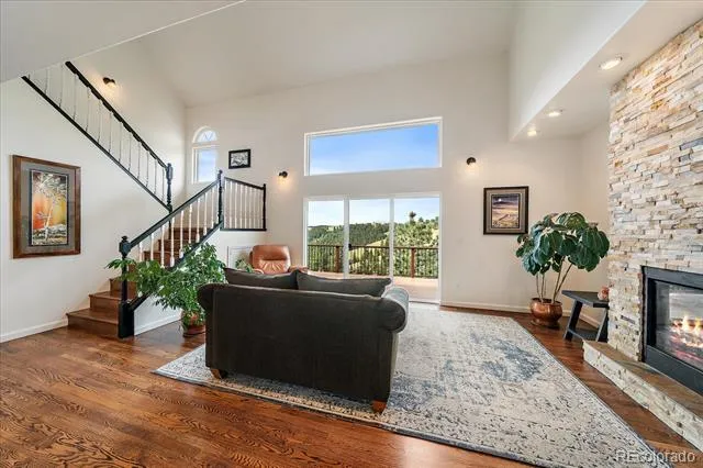 323 Parkview Avenue Golden, CO 80401