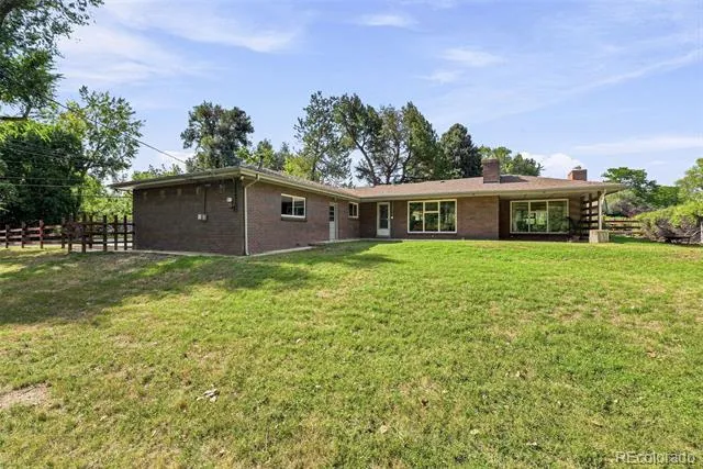 7990 Crest Drive Lakewood, CO 80214