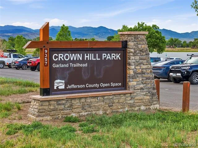 7990 Crest Drive Lakewood, CO 80214