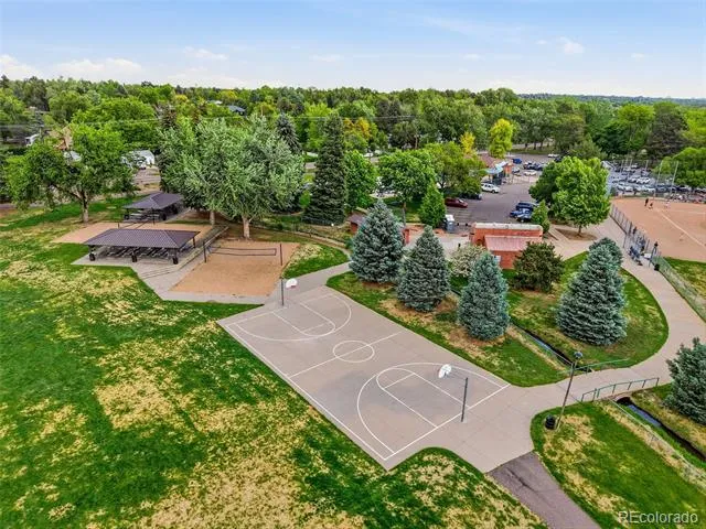 7990 Crest Drive Lakewood, CO 80214