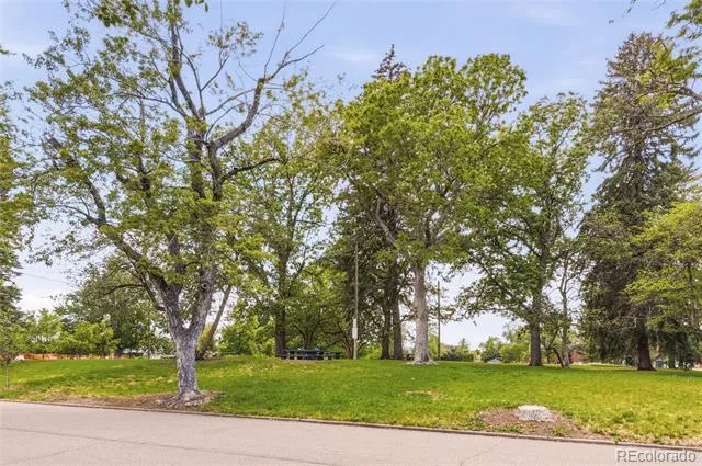 4732 W 33rd Avenue Denver, CO 80212