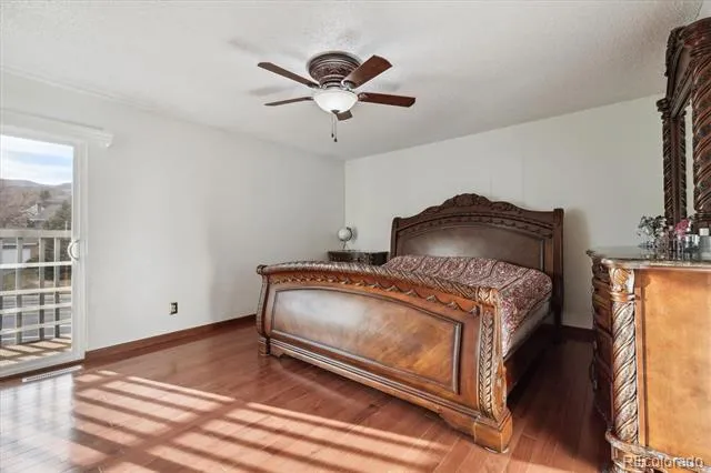 1024 S Alkire Street Lakewood, CO 80228