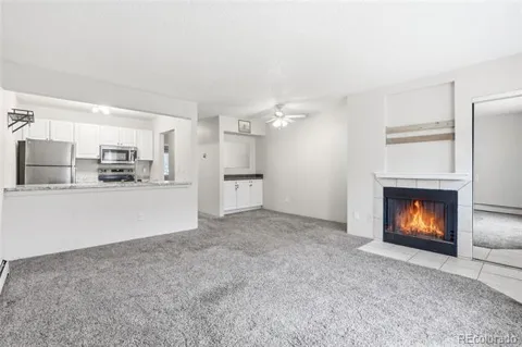 532 Oakwood Drive #D105