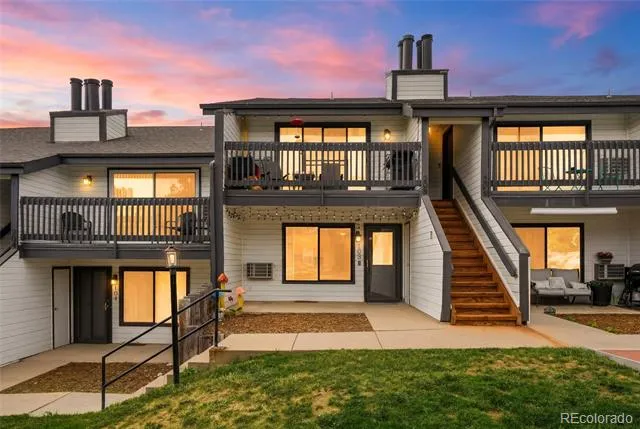 532 Oakwood Drive #D105 Castle Rock, CO 80104