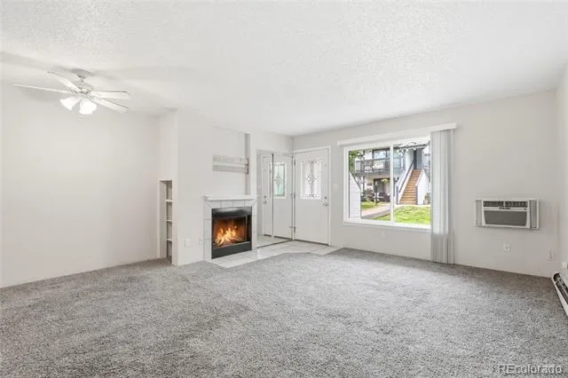 532 Oakwood Drive #D105 Castle Rock, CO 80104