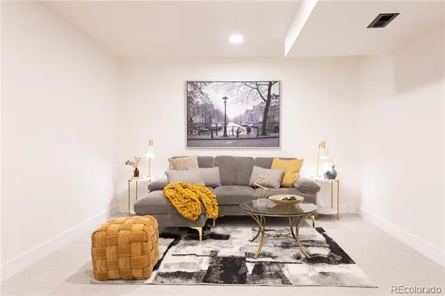 3928 Vallejo Street Denver, CO 80211