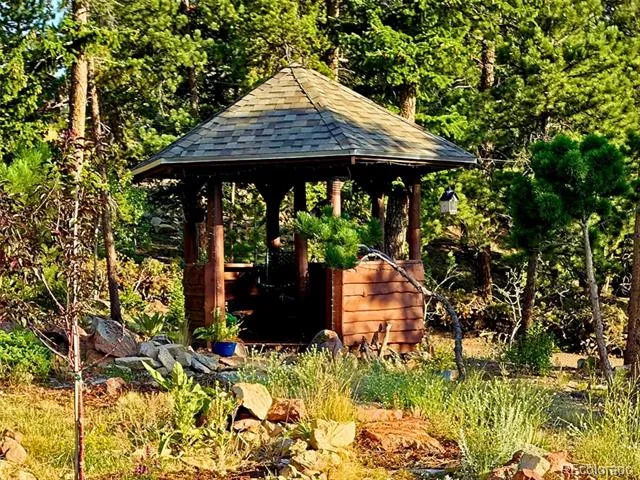 11754 Vonnie Claire Road Golden, CO 80403