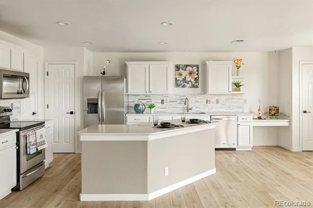 2366 E 109th Drive Northglenn, CO 80233
