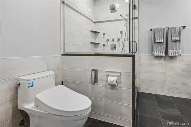 1890 Wynkoop Street #801 Denver, CO 80202
