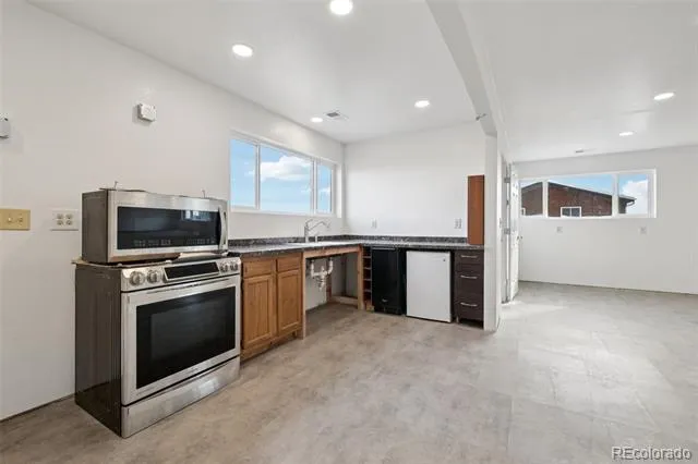 318 Lilac Drive Lochbuie, CO 80603