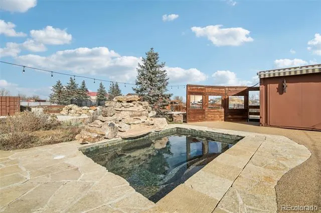 318 Lilac Drive Lochbuie, CO 80603