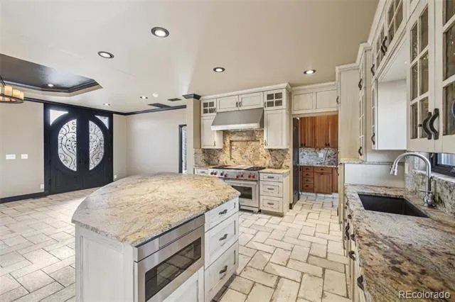 318 Lilac Drive Lochbuie, CO 80603