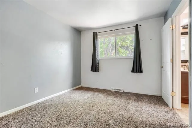 4646 S Mobile Way Aurora, CO 80015