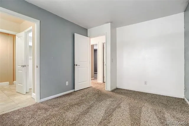 4646 S Mobile Way Aurora, CO 80015