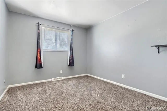 4646 S Mobile Way Aurora, CO 80015