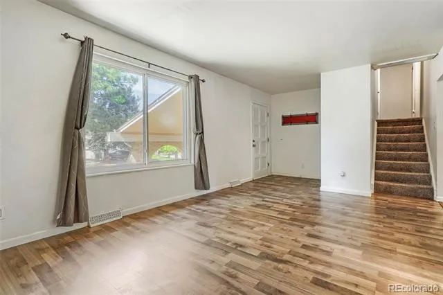4646 S Mobile Way Aurora, CO 80015