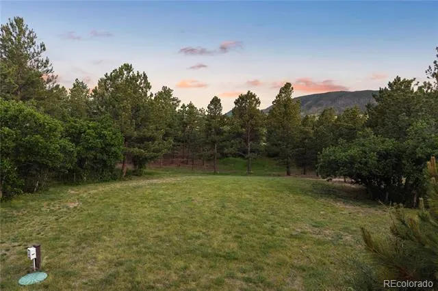 9676 S Perry Park Road Larkspur, CO 80118