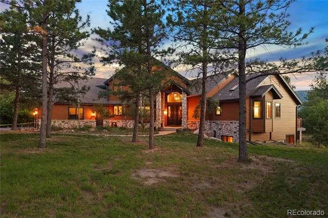 9676 S Perry Park Road Larkspur, CO 80118
