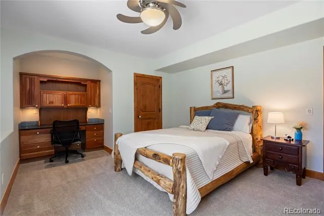 9676 S Perry Park Road Larkspur, CO 80118