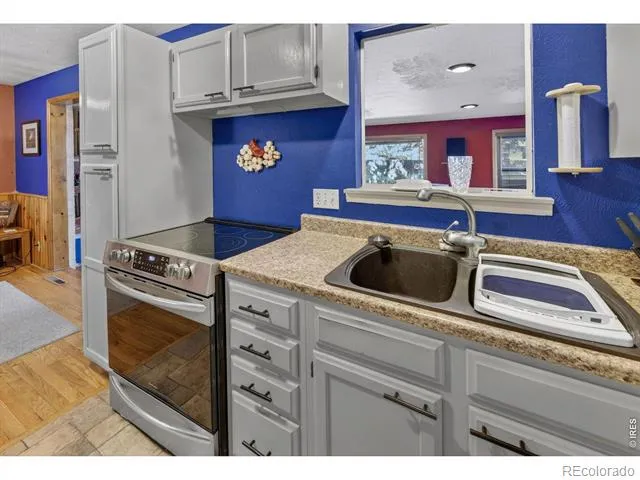 735 38th Street Boulder, CO 80303