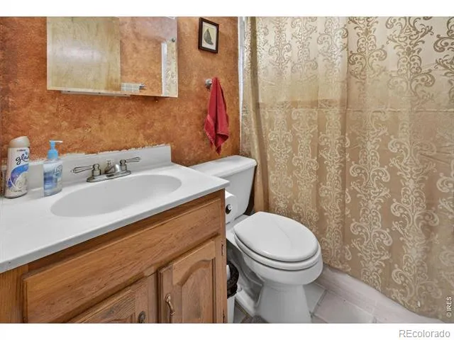 735 38th Street Boulder, CO 80303