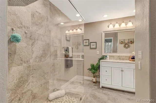 150 Luxury Lane Colorado Springs, CO 80921
