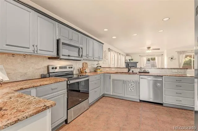 150 Luxury Lane Colorado Springs, CO 80921