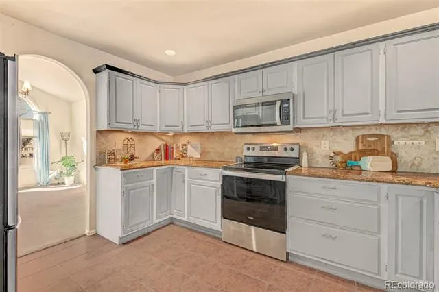 150 Luxury Lane Colorado Springs, CO 80921