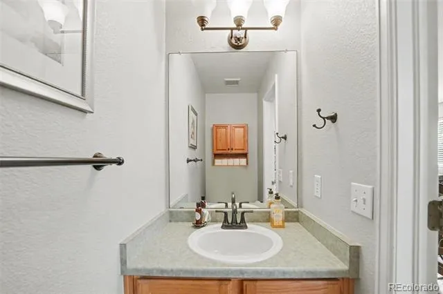 1440 E 128th Court Thornton, CO 80241