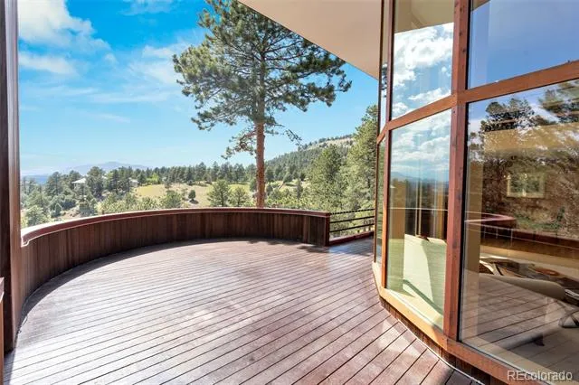 2255 Stonecrop Way Golden, CO 80401