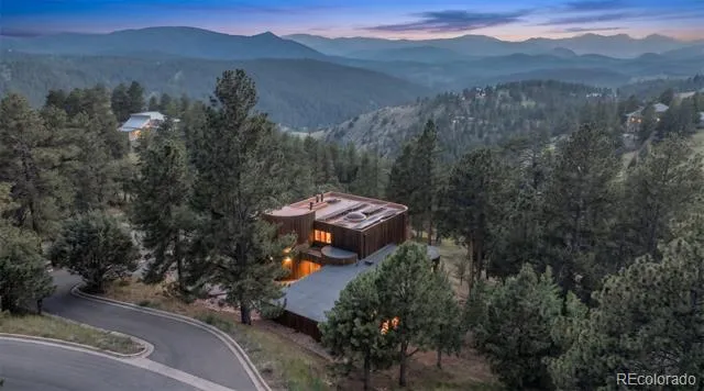 2255 Stonecrop Way Golden, CO 80401