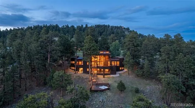 2255 Stonecrop Way Golden, CO 80401