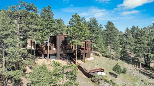 2255 Stonecrop Way Golden, CO 80401