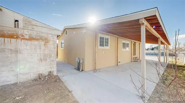 703 Locust Avenue Lochbuie, CO 80603