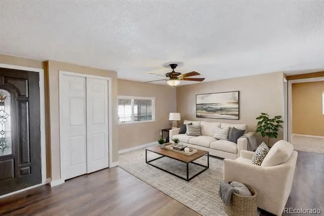 703 Locust Avenue Lochbuie, CO 80603
