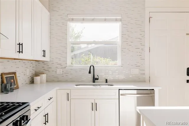 2965 Emporia Street Denver, CO 80238