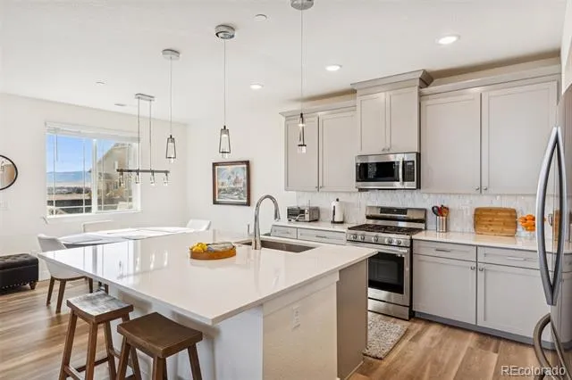 8848 S Kipling Way #205 Littleton, CO 80127