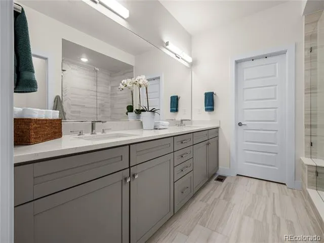 8848 S Kipling Way #205 Littleton, CO 80127