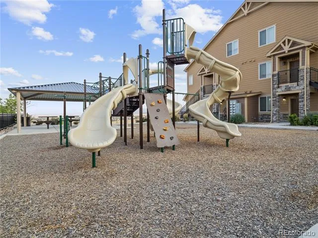 8848 S Kipling Way #205 Littleton, CO 80127