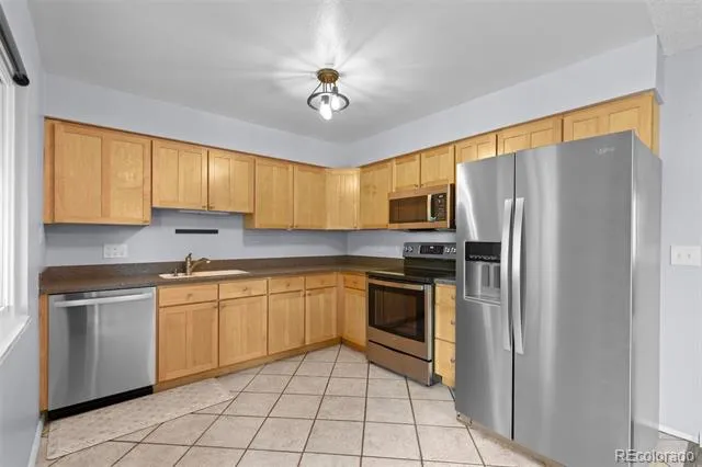 1553 S Tucson Street Aurora, CO 80012