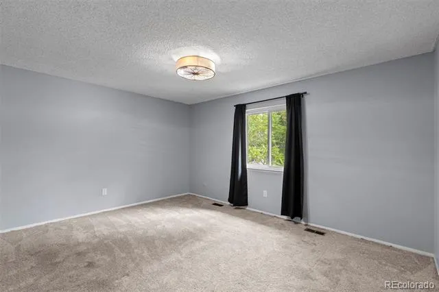 1553 S Tucson Street Aurora, CO 80012